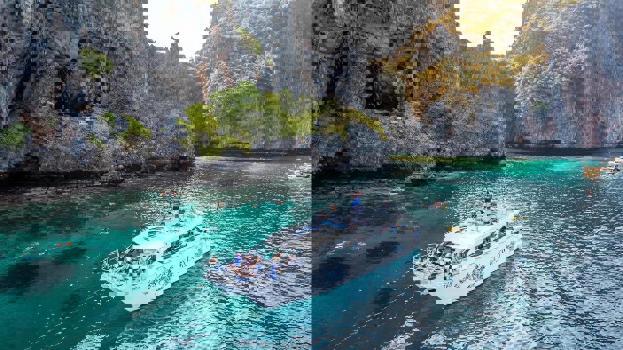 Gallery image for Phi Phi + Maya + Bamboo + Maithon Island By Seanery Speed Catamaran