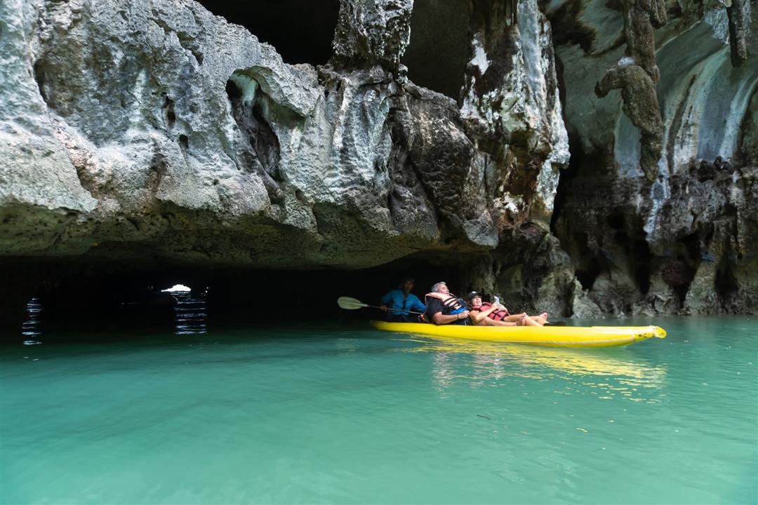 Gallery image for John Gray's Sea Canoe * Hong by Starlight