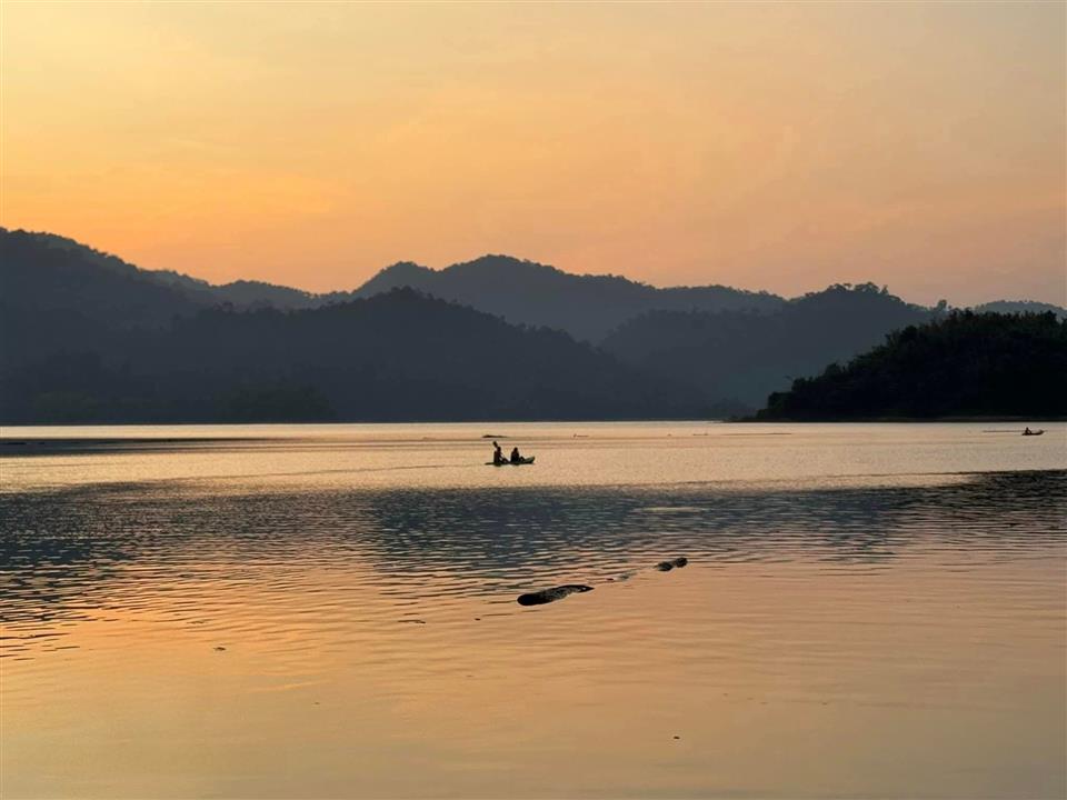 Gallery image for Mega 2: Khao Sok & Cheowlan 2 Days 1 Night