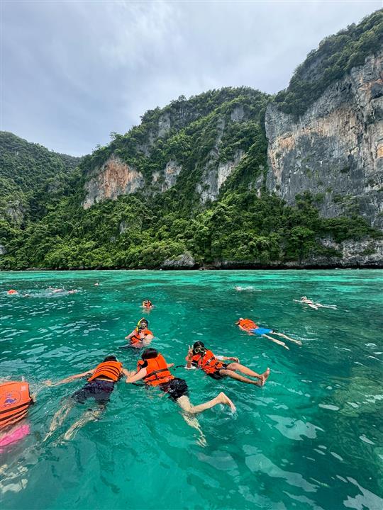 Gallery image for Phi Phi + Maya + Khai by Speed boat (Standard)