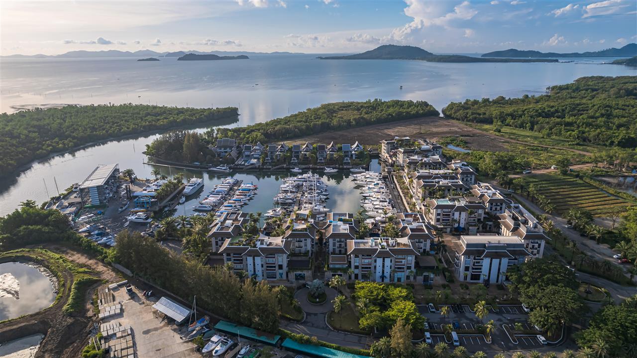 Gallery image for Phi Phi + Maya + Khai Island By Speed boat (Premium service)