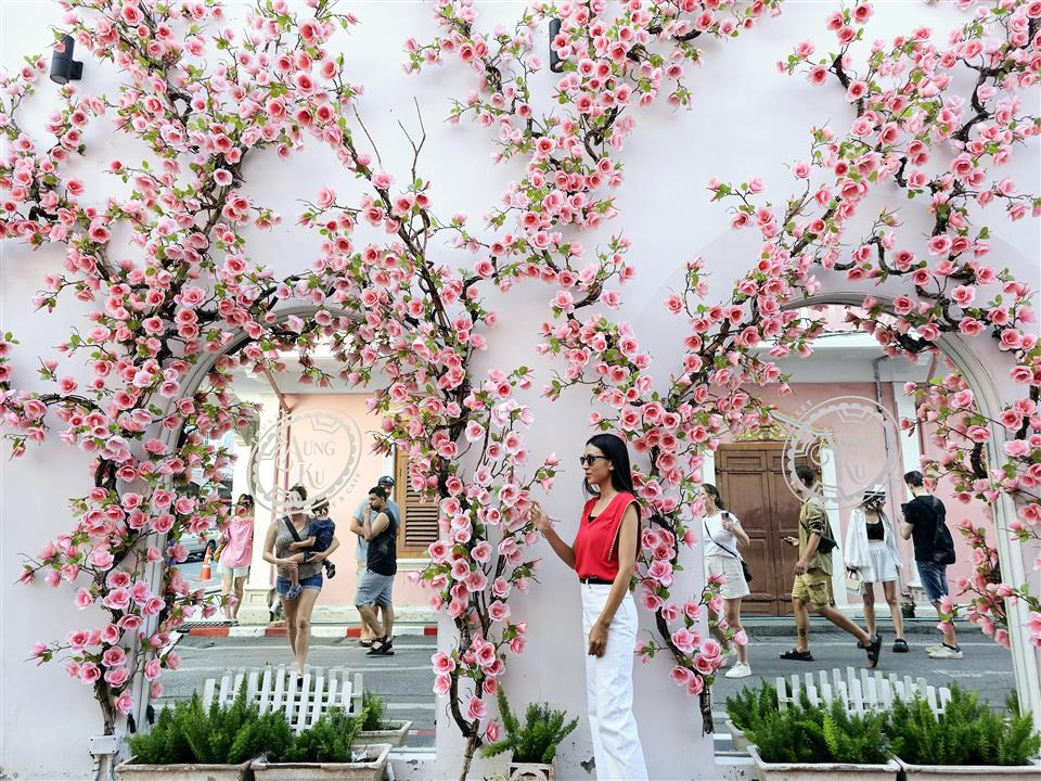 Gallery image for Phuket City tour