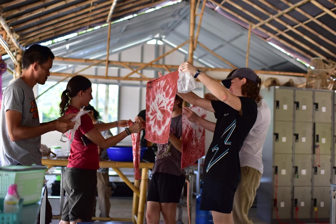 Gallery image for Kerchor Elephant Family