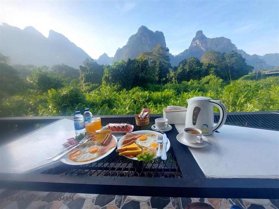 Gallery image for Mega 5: Sok & Cheowlan 3 Days 2 Nights